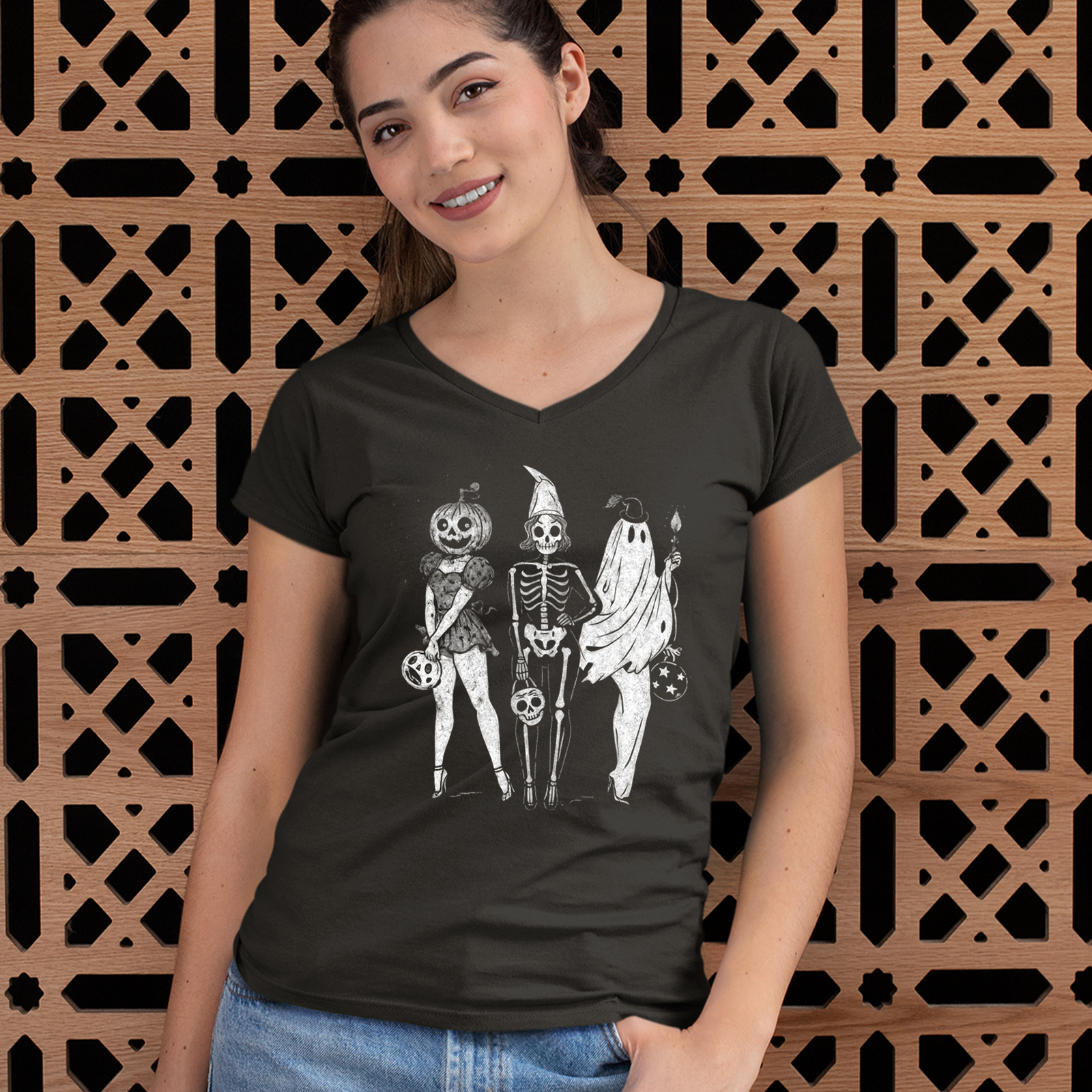 Vintage Spooky Squad Pinup Halloween Design Mens T-shirt Black