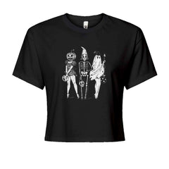 Vintage Spooky Squad Pinup Halloween Design Cropped T-Shirt Black