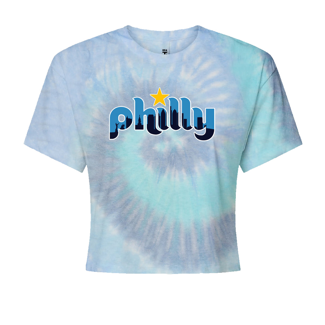 Skyline Philly Philadelphia Cropped T-Shirt Blue Clouds