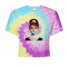 Audrey Hepburn Chewing Bubble Gum American Icon Cropped T-Shirt Jelly Bean