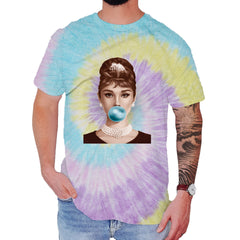 Audrey Hepburn Chewing Bubble Gum American Icon Mens T-shirt Tie-Dye Jellybean