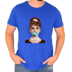 Audrey Hepburn Chewing Bubble Gum American Icon Mens T-shirt Royal Blue