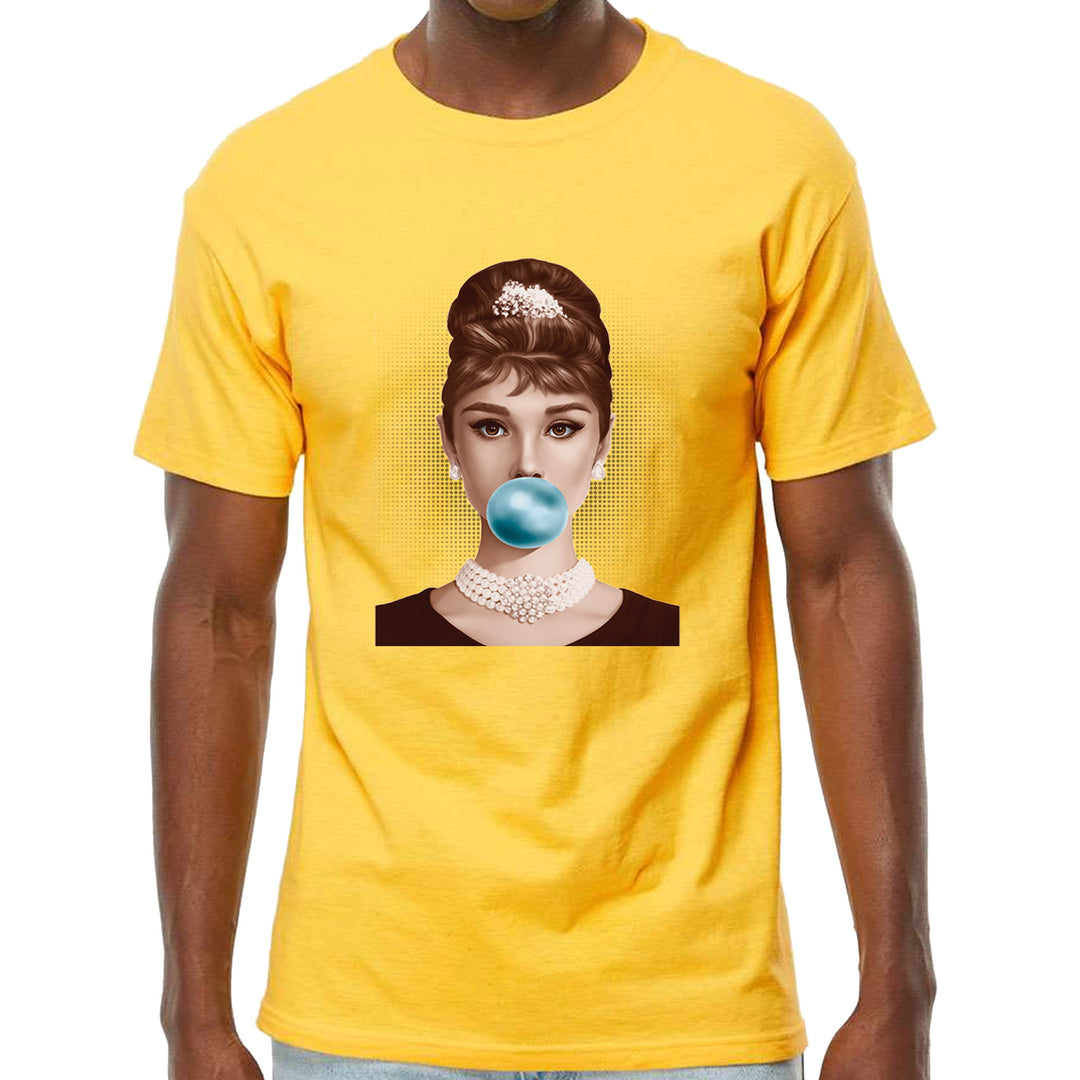 Audrey Hepburn Chewing Bubble Gum American Icon Mens T-shirt Yellow