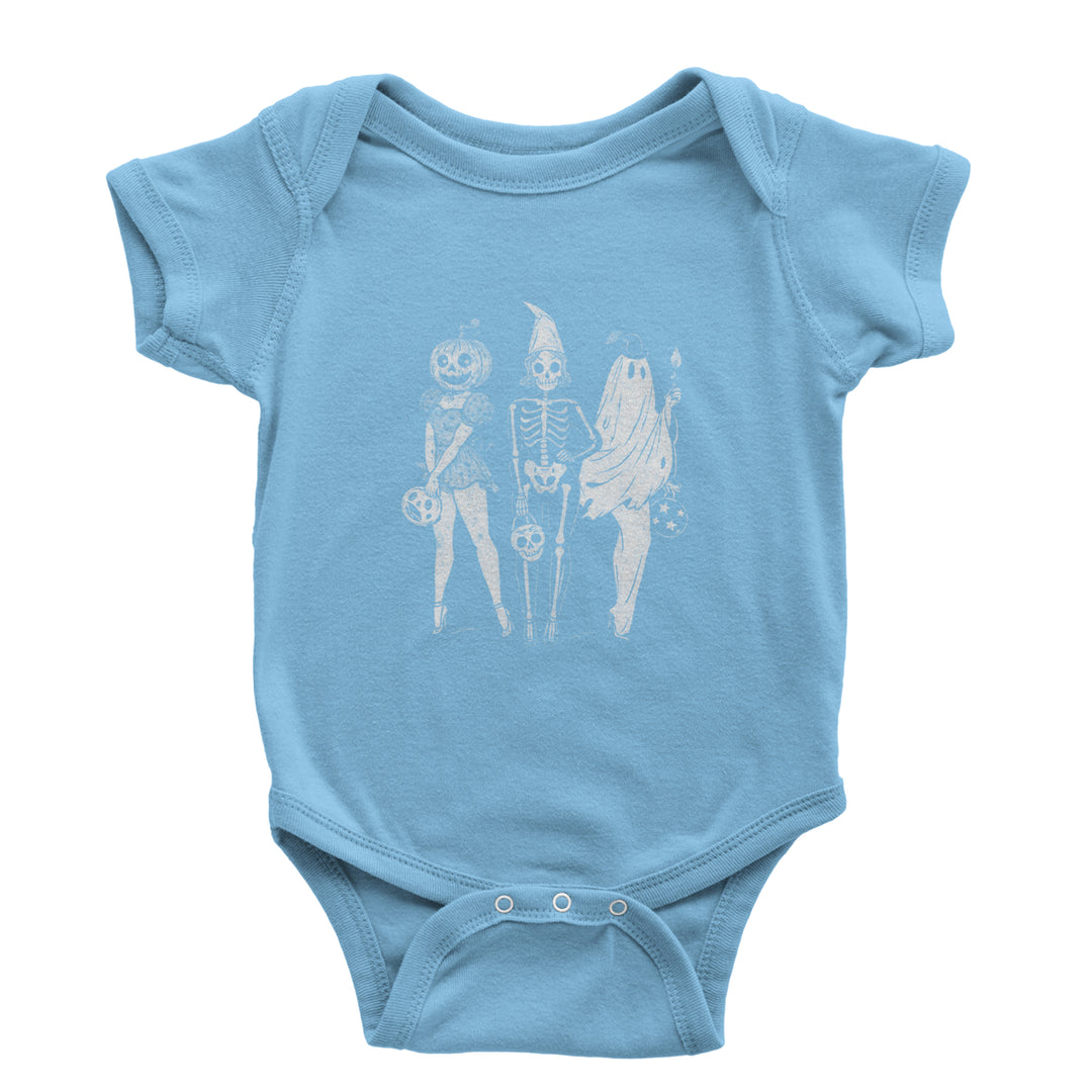 Vintage Spooky Squad Pinup Halloween Design Infant One-Piece Romper Bodysuit Or Toddler T-shirt Light Blue