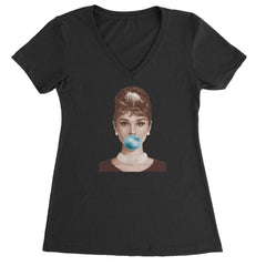 Audrey Hepburn Chewing Bubble Gum American Icon Ladies V-Neck T-shirt Black
