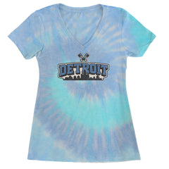 Detroit Motor City Retro Piston Ladies V-Neck T-shirt Blue Clouds