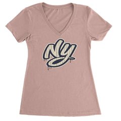 NYC New York City Grunge Street Ladies V-Neck T-shirt Light Pink