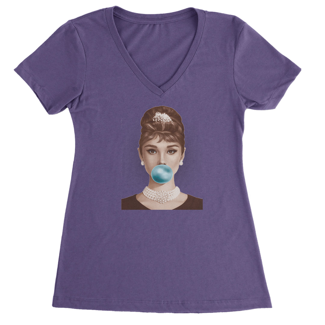 Audrey Hepburn Chewing Bubble Gum American Icon Ladies V-Neck T-shirt Purple