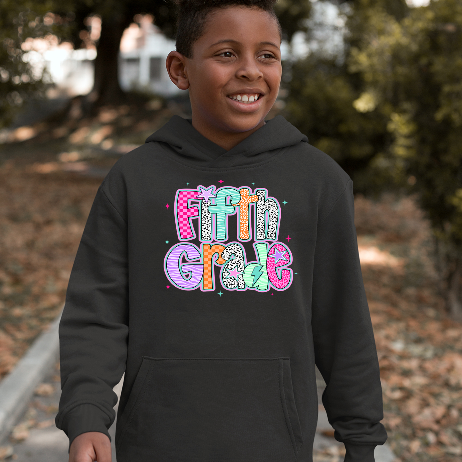 Fifth Grade Fly Colorful Back to School Men's T-shirt Black