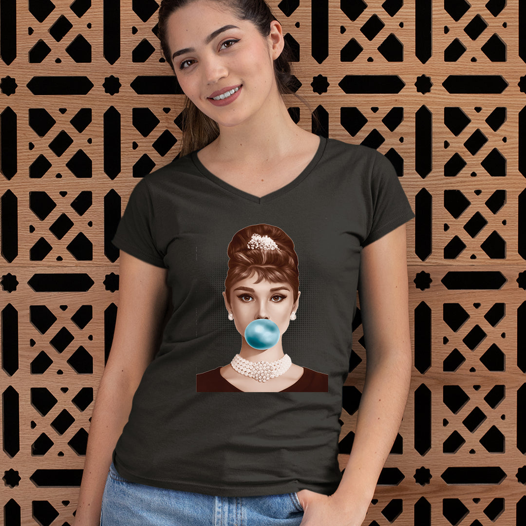 Audrey Hepburn Chewing Bubble Gum American Icon Ladies V-Neck T-shirt 