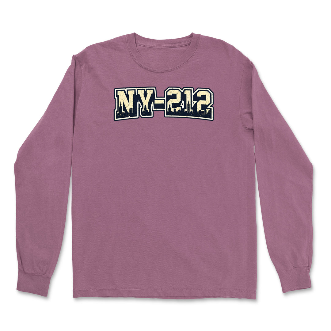 New York City 212 Area Code Skyline  Vintage Soft Long-Sleeve T-shirt 