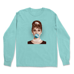 Audrey Hepburn Chewing Bubble Gum American Icon Vintage Soft Long-Sleeve T-shirt 