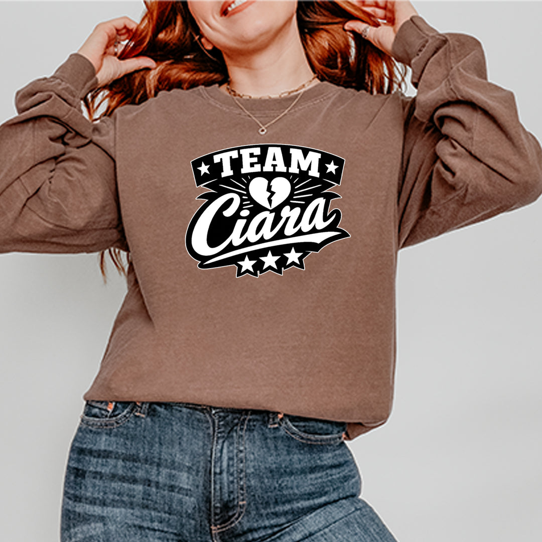 Team Ciara Scamanda Broken Heart Vintage Soft Long-Sleeve T-shirt 