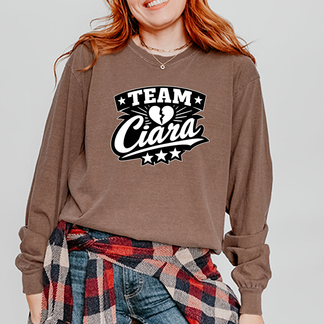 Team Ciara Scamanda Broken Heart Vintage Soft Long-Sleeve T-shirt 