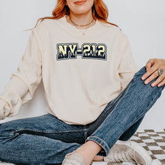 New York City 212 Area Code Skyline  Vintage Soft Long-Sleeve T-shirt 