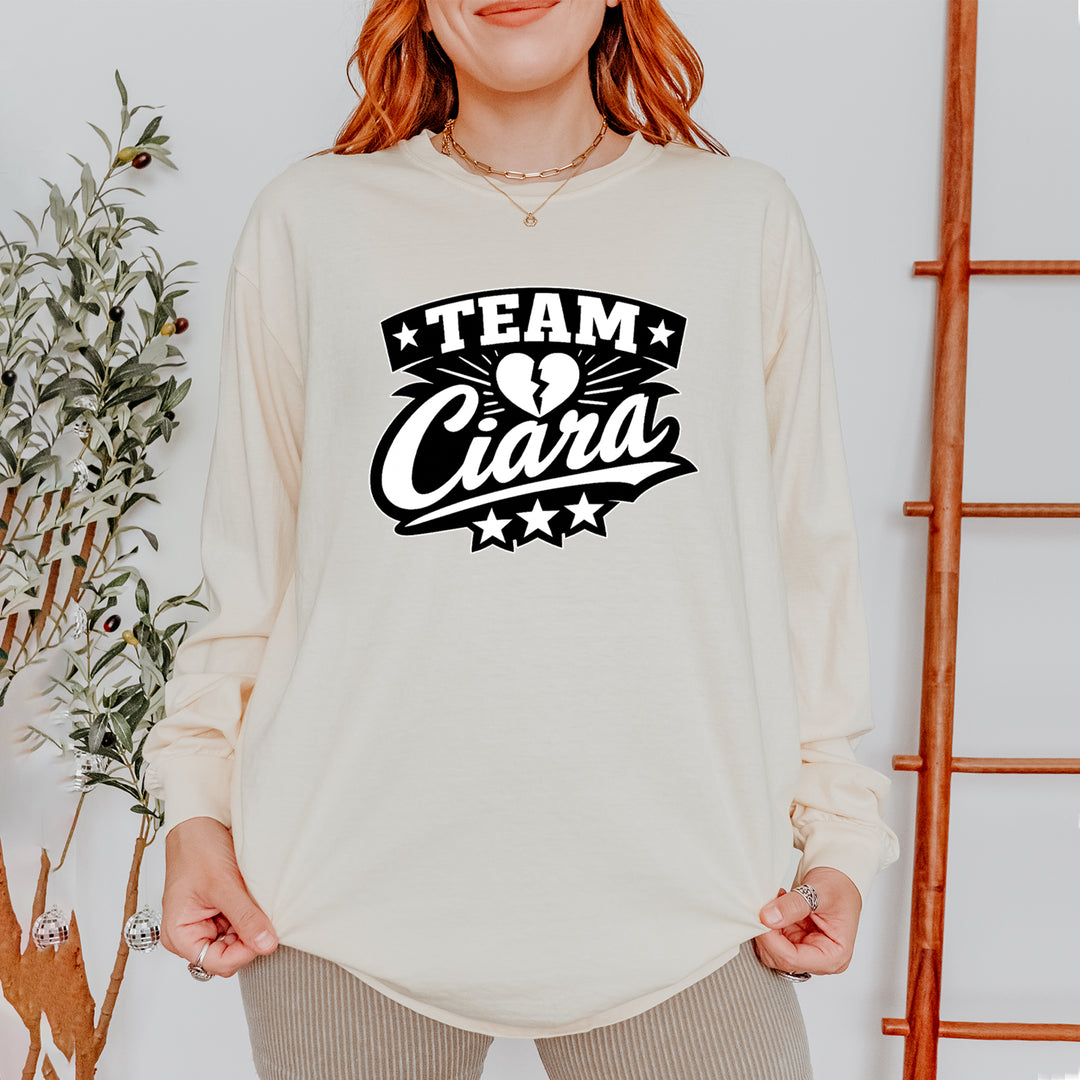 Team Ciara Scamanda Broken Heart Vintage Soft Long-Sleeve T-shirt 