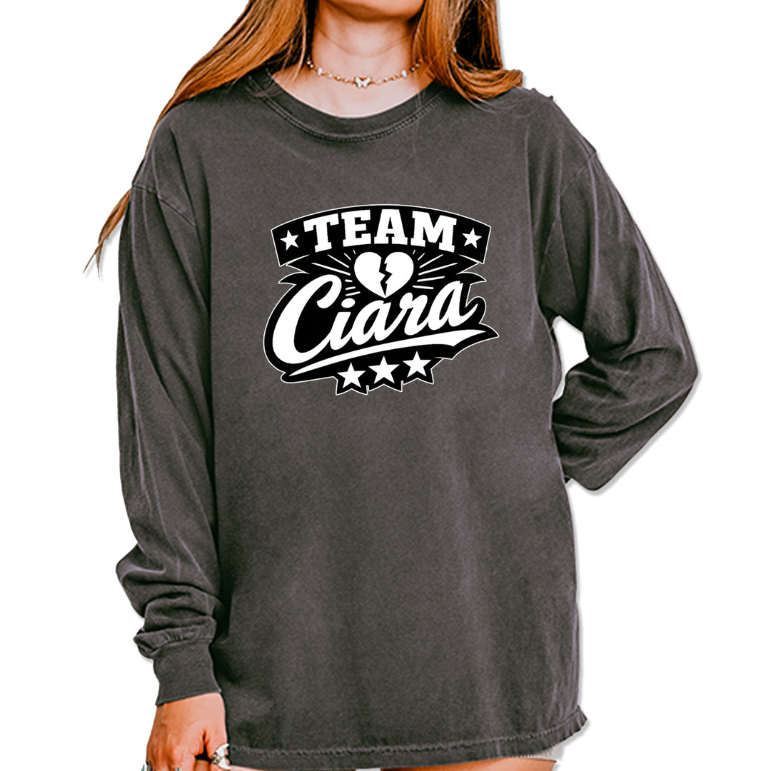 Team Ciara Scamanda Broken Heart Vintage Soft Long-Sleeve T-shirt Pepper