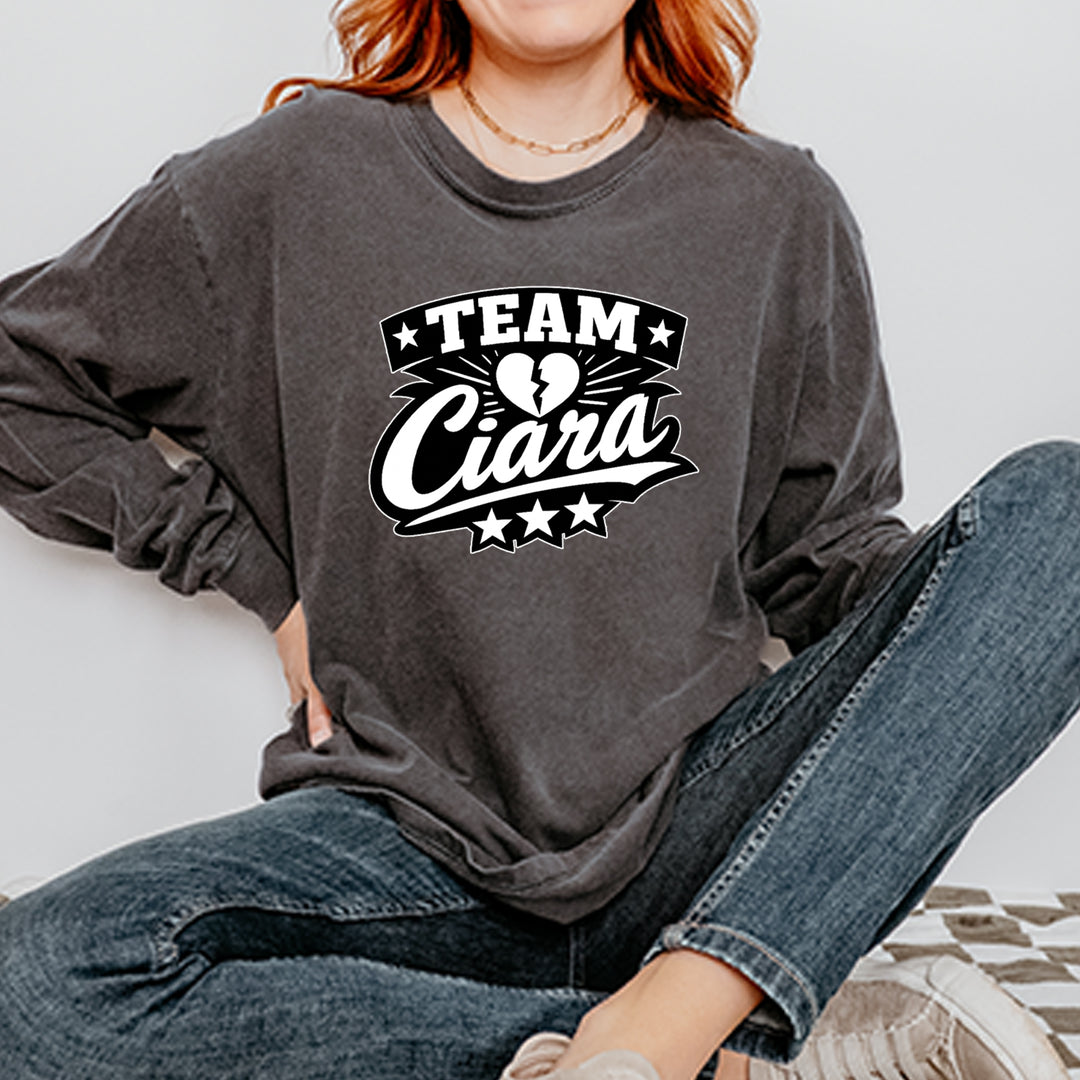Team Ciara Scamanda Broken Heart Vintage Soft Long-Sleeve T-shirt 