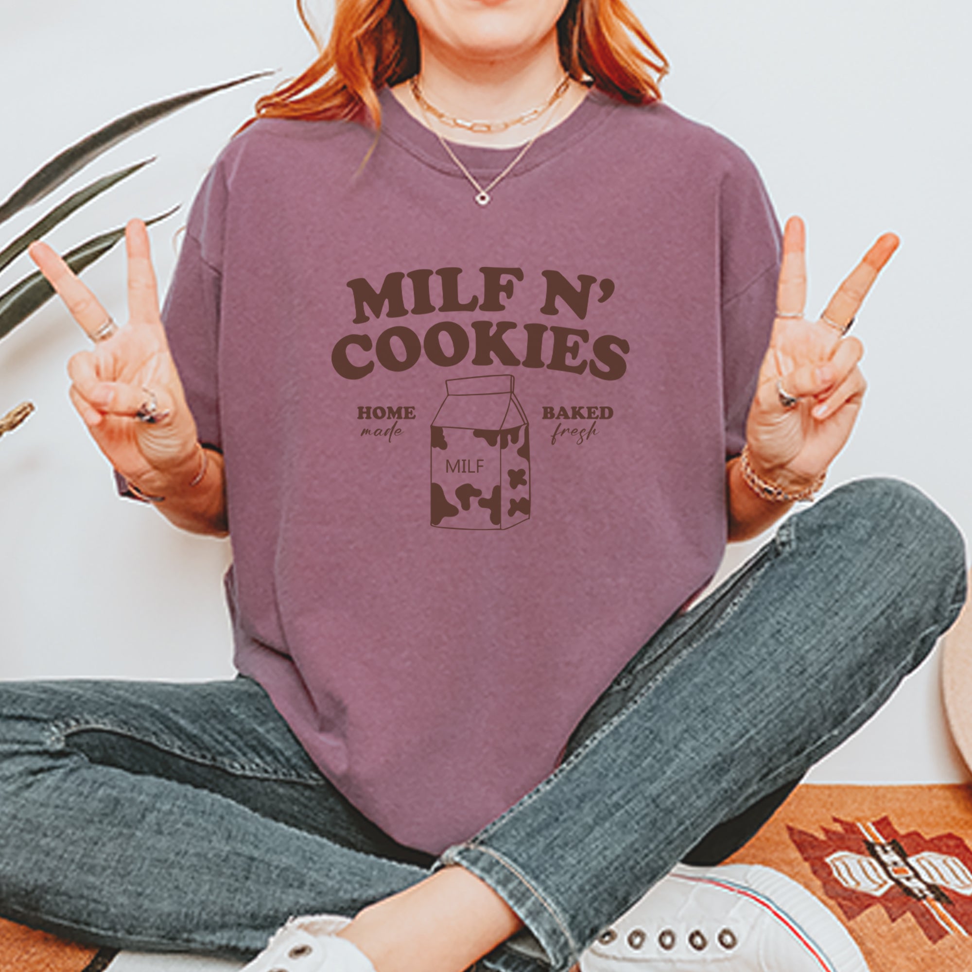 Milf And Cookies Vintage Soft Unisex T-shirt 