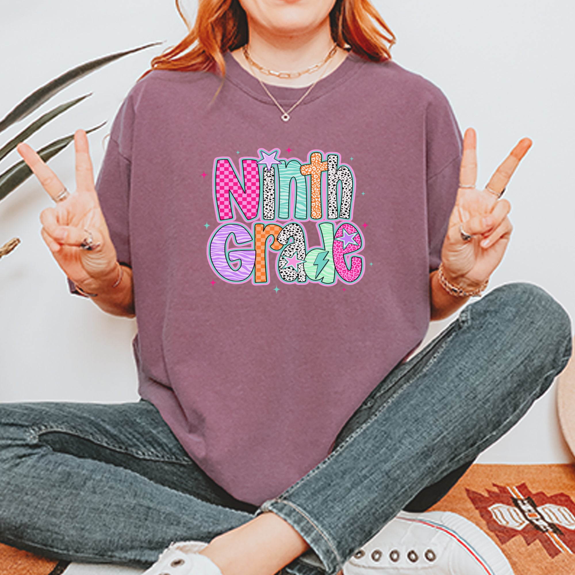 Ninth Grade Freshman Vibes Colorful Back to School Vintage Soft Unisex T-shirt 