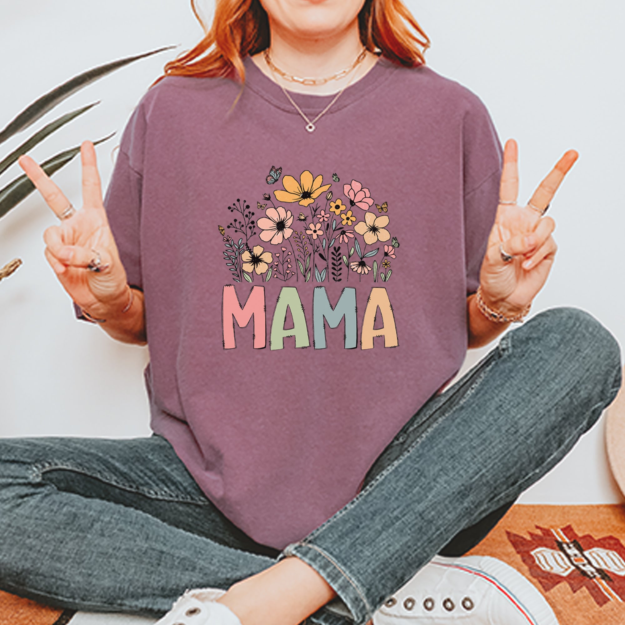 Mama Wildflower Retro Flower Vintage Soft Unisex T-shirt 