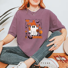 Life of a Showghoul Halloween Showgirl Vibes Vintage Soft Unisex T-shirt 