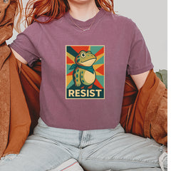 Resist Portland Protest Frog Vintage Soft Unisex T-shirt 