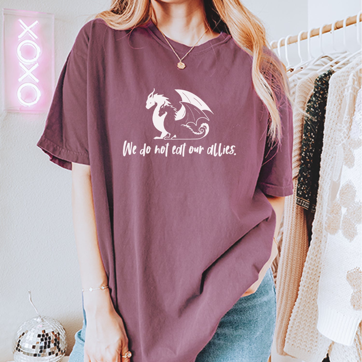 We Do Not Eat Our Allies Fourth Wing Basgiath Vintage Soft Unisex T-shirt 