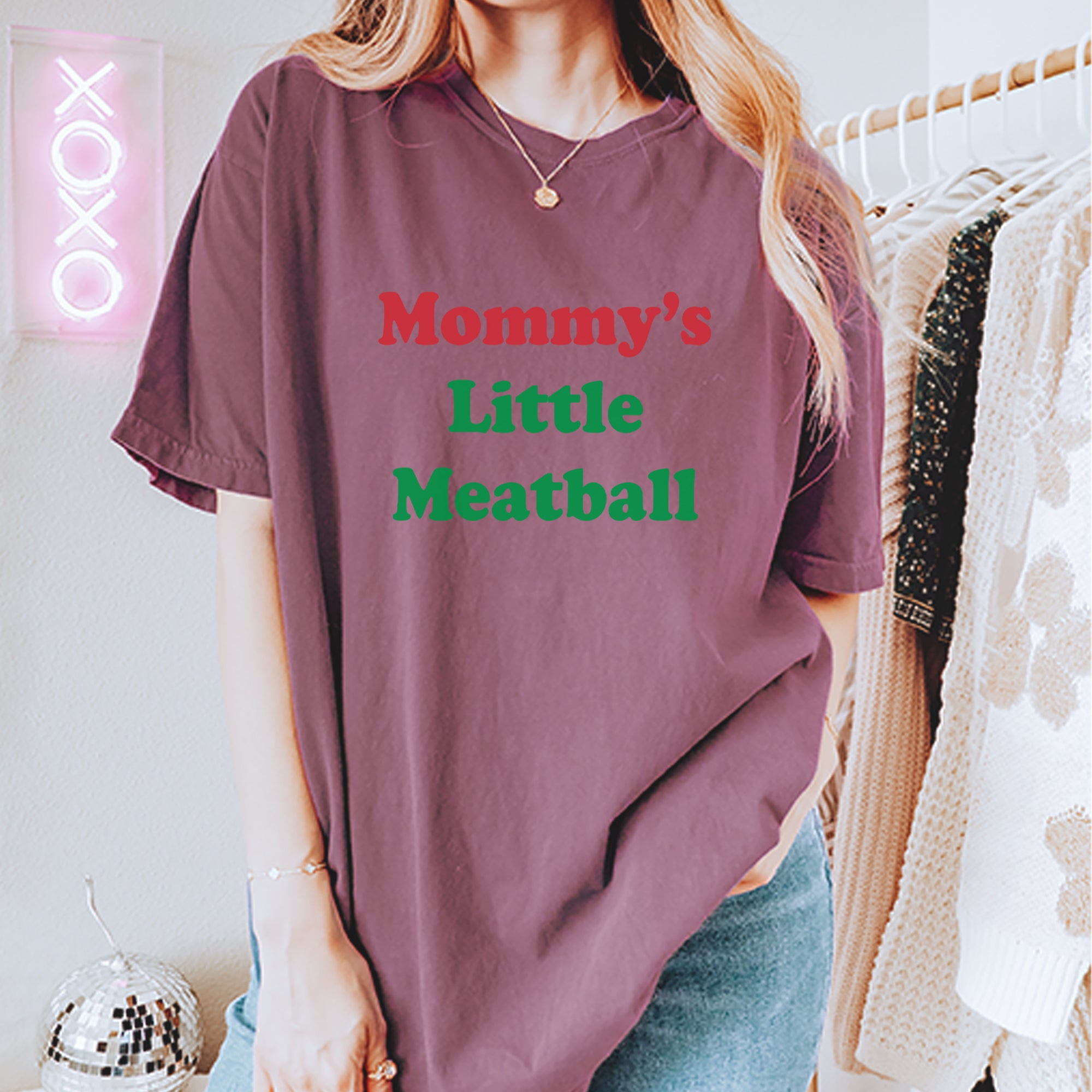 Mommy's Little Meatball Love Island Vintage Soft Unisex T-shirt 