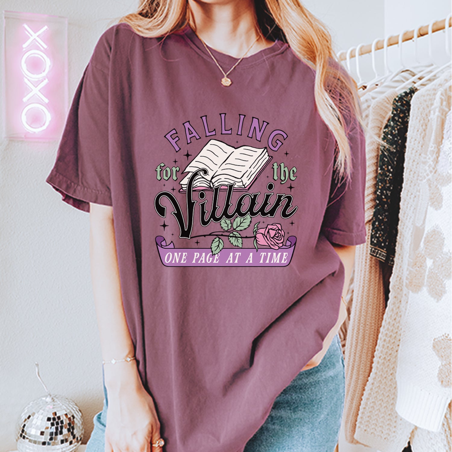 Falling For The Villain One Page At A Time Vintage Soft Unisex T-shirt 