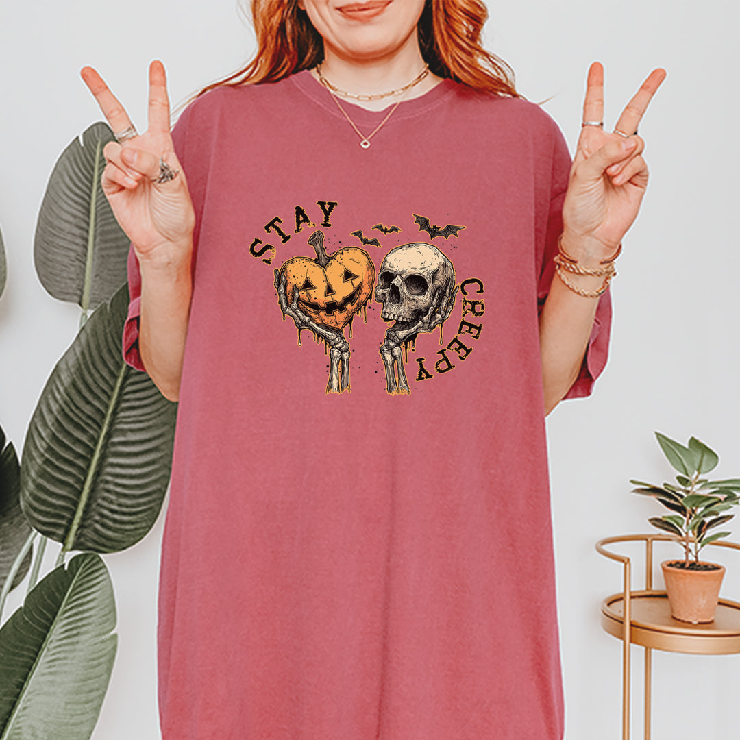 Stay Creepy Skull and Pumpkin Halloween Vintage Soft Unisex T-shirt 
