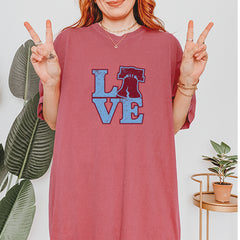 Love Philly Liberty Bell Vintage Soft Unisex T-shirt 