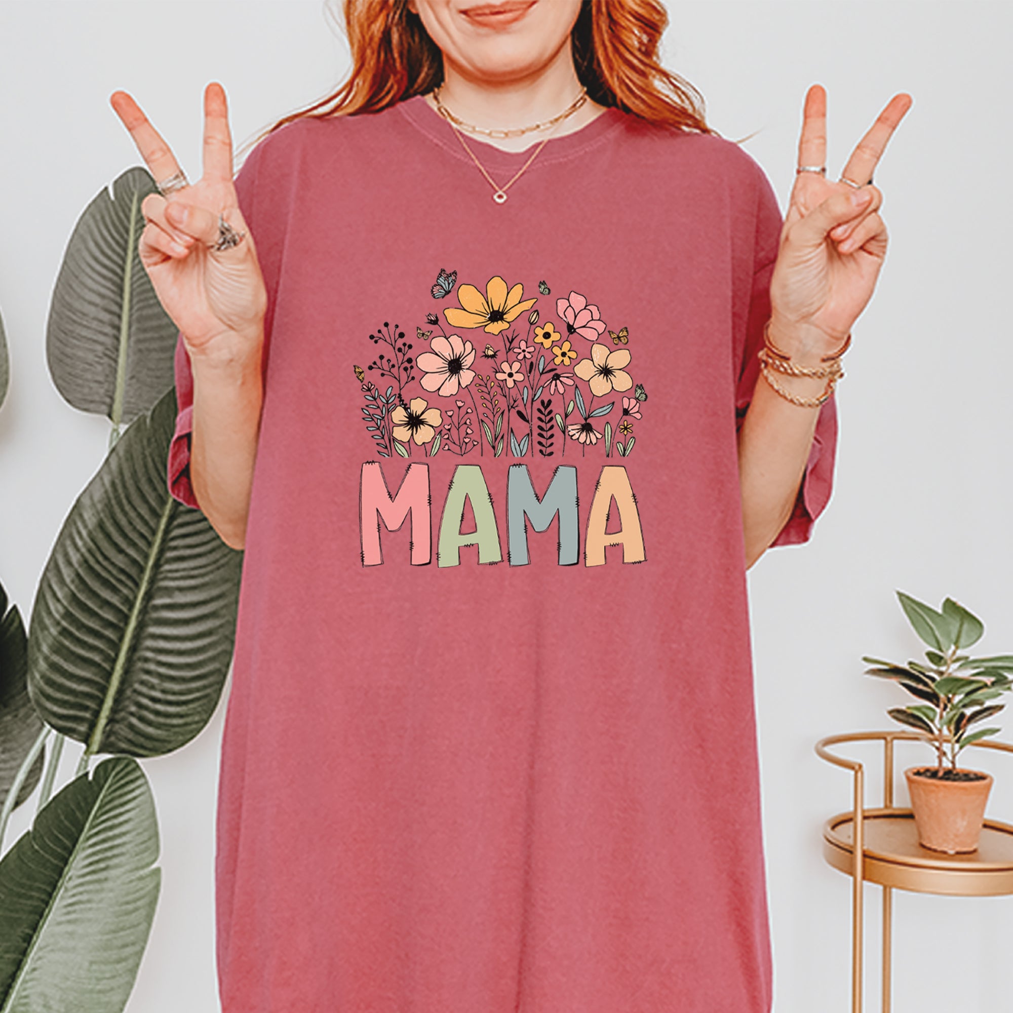 Mama Wildflower Retro Flower Vintage Soft Unisex T-shirt 