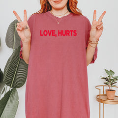 Love Hurts Vintage Soft Unisex T-shirt 