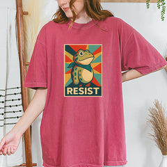 Resist Portland Protest Frog Vintage Soft Unisex T-shirt 
