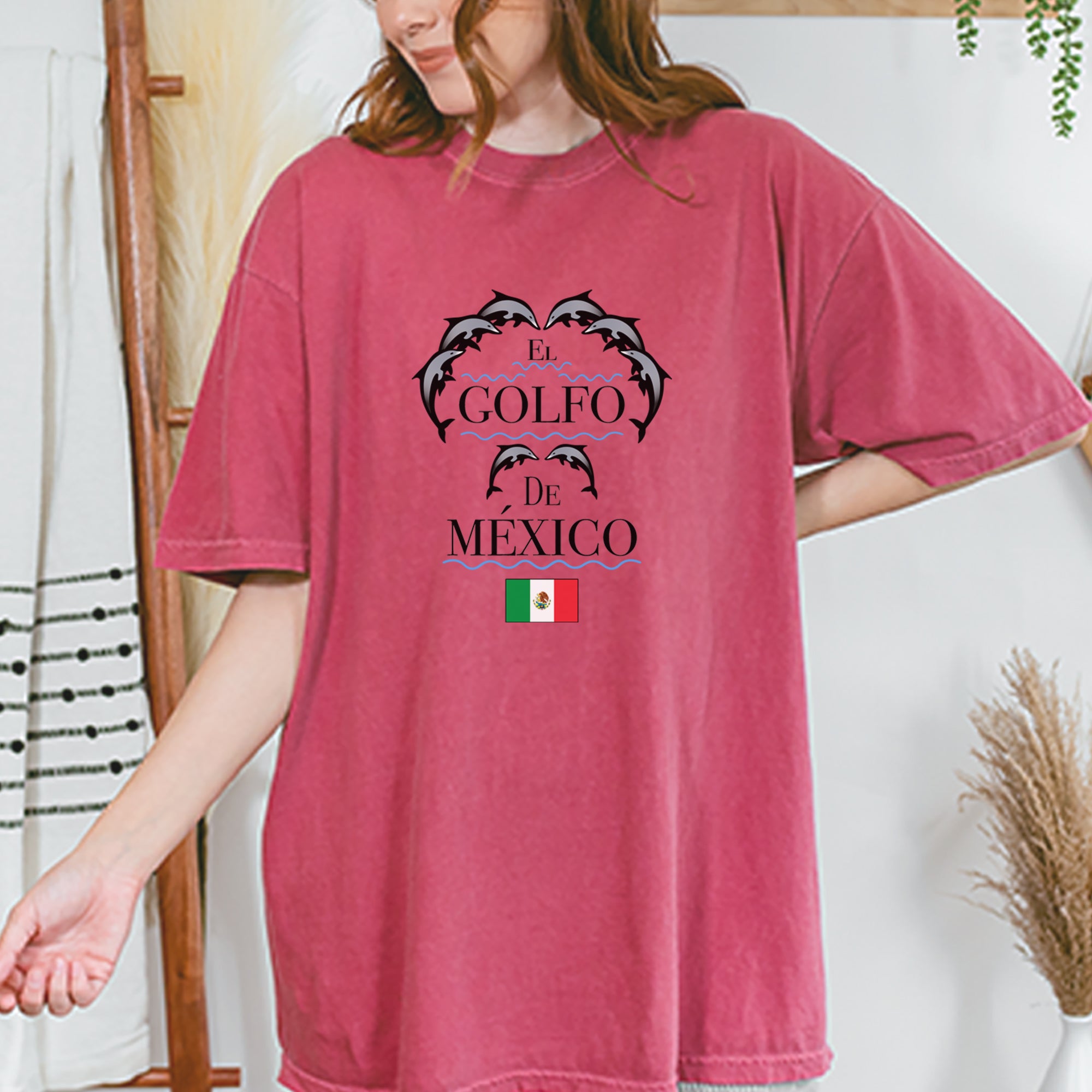 El Golfo De Mexico Dancing Dolphins Vintage Soft Unisex T-shirt 
