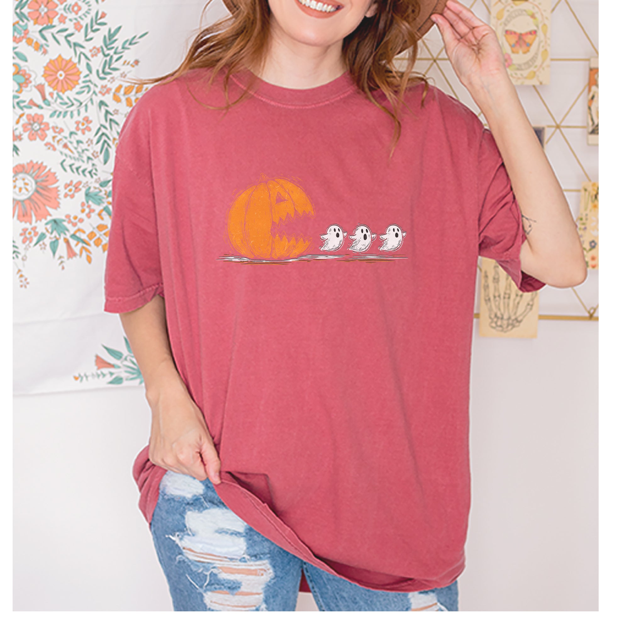 Pumpkin Pacman Chasing Ghosts Halloween Vintage Soft Unisex T-shirt 