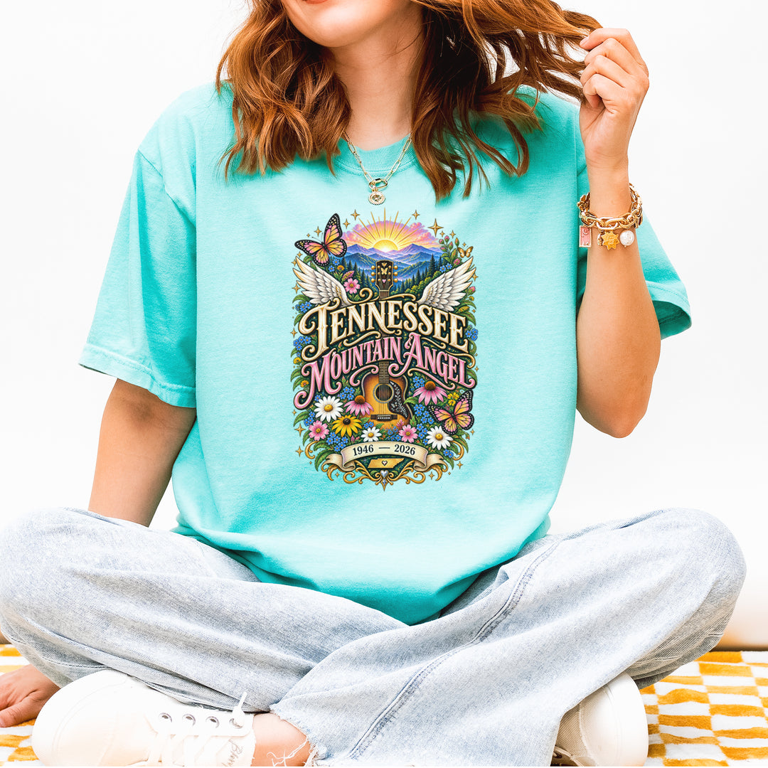 Tennessee Mountain Angel Wings Dolly Vintage Soft Unisex T-shirt 