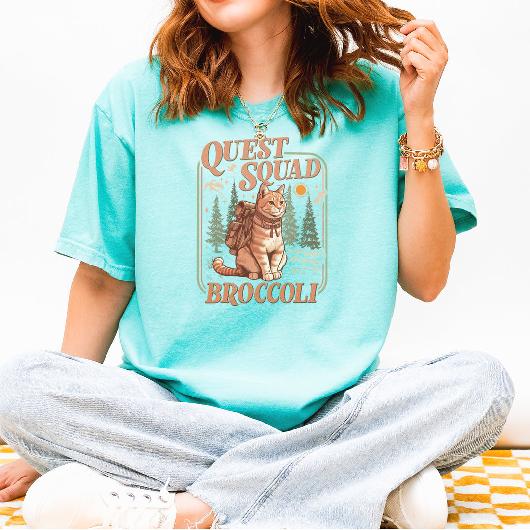Quest Squad Broccoli Cat Fantasy Reader  Vintage Soft Unisex T-shirt 