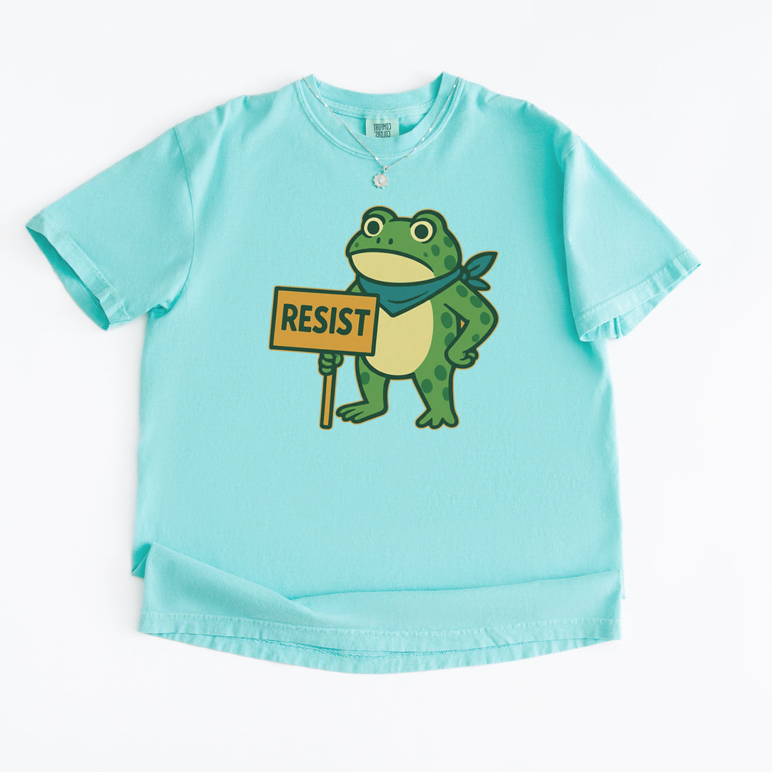 Sign Resist Meme Frog Protest Vintage Soft Unisex T-shirt 