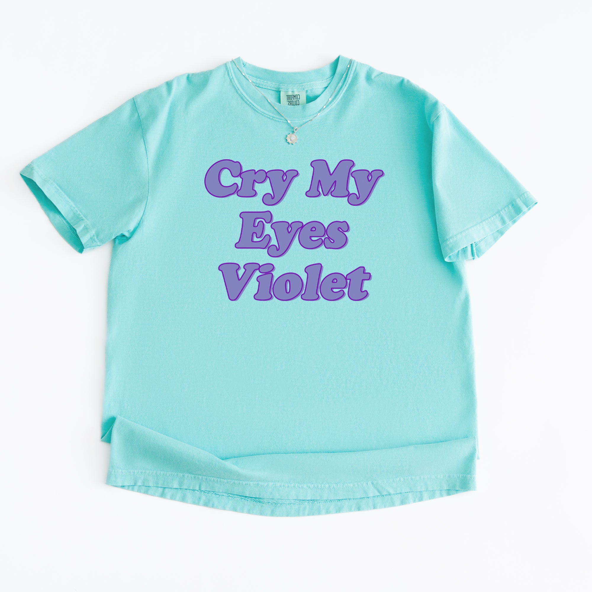 Cry My Eyes Violet Drama Queen Vintage Soft Unisex T-shirt 