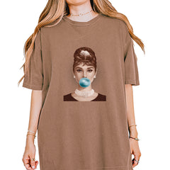 Audrey Hepburn Chewing Bubble Gum American Icon Vintage Soft Unisex T-shirt Espresso
