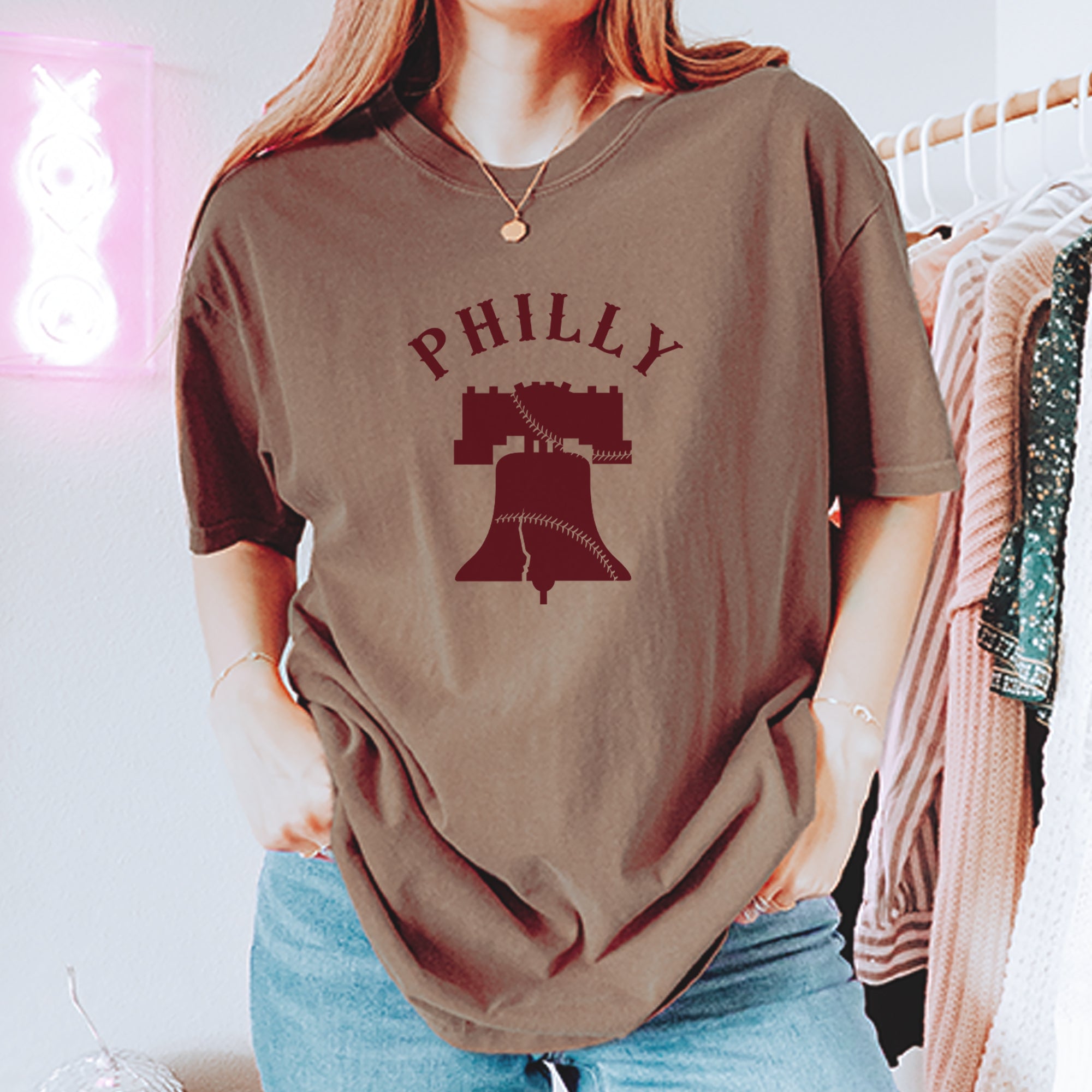 Philly Cracked Liberty Bell Vintage Soft Unisex T-shirt 