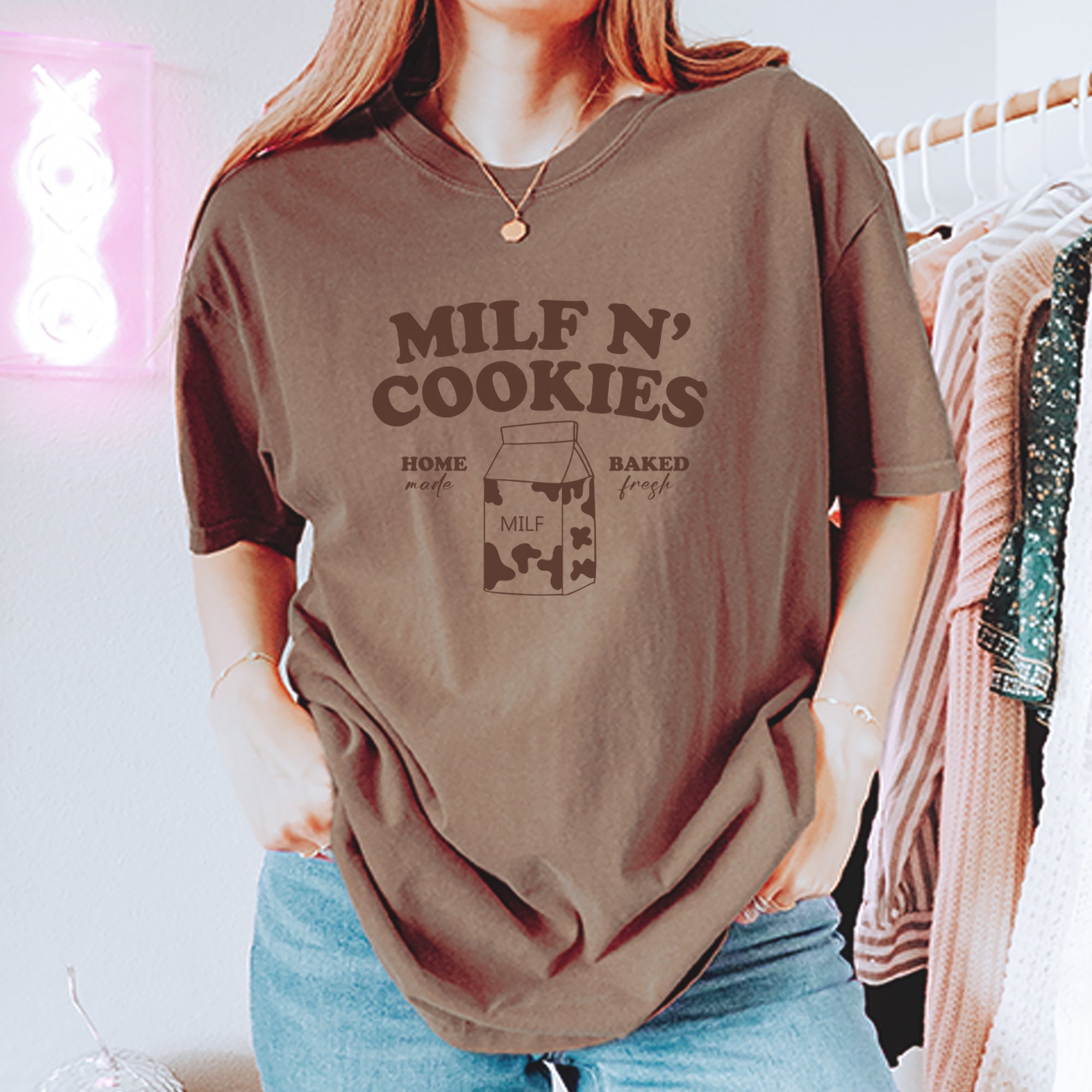 Milf And Cookies Vintage Soft Unisex T-shirt 