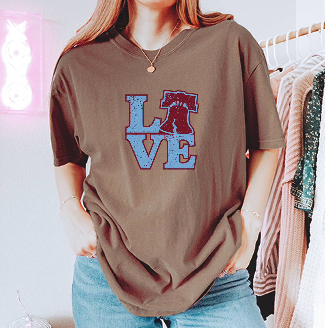 Love Philly Liberty Bell Vintage Soft Unisex T-shirt 