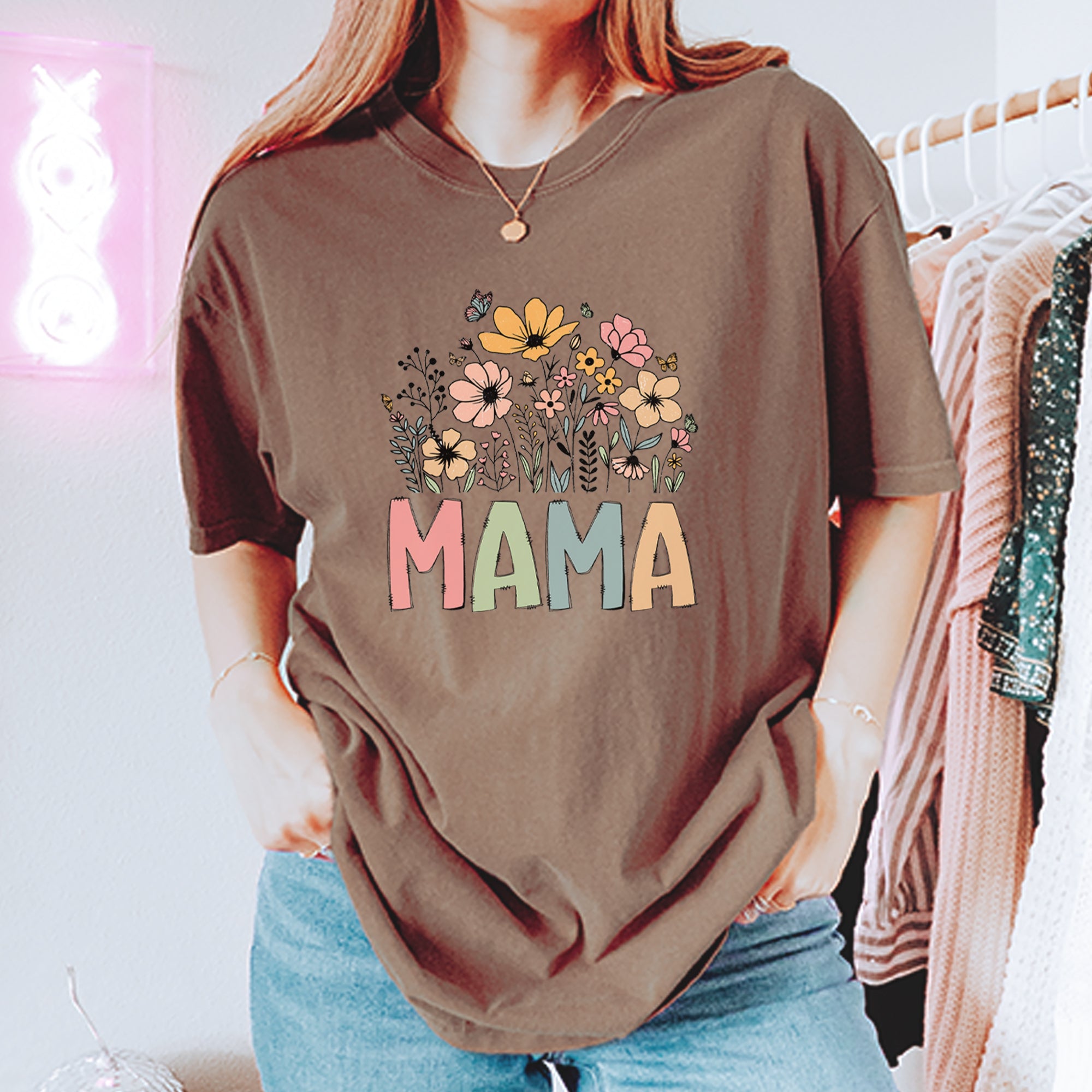 Mama Wildflower Retro Flower Vintage Soft Unisex T-shirt 