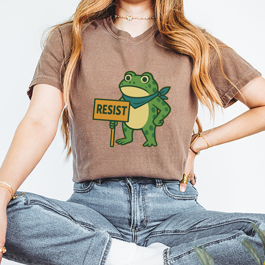 Sign Resist Meme Frog Protest Vintage Soft Unisex T-shirt 