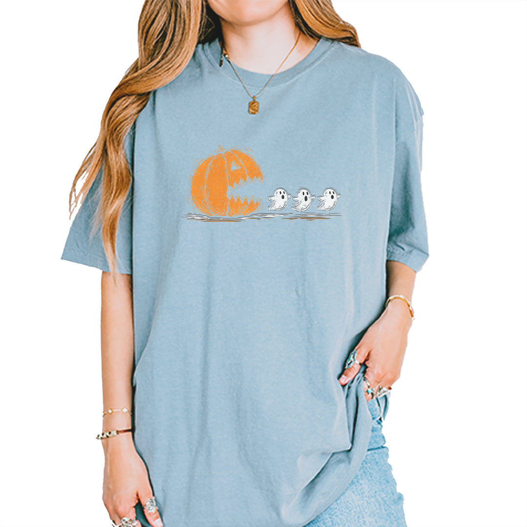 Pumpkin Pacman Chasing Ghosts Halloween Vintage Soft Unisex T-shirt Ice Blue