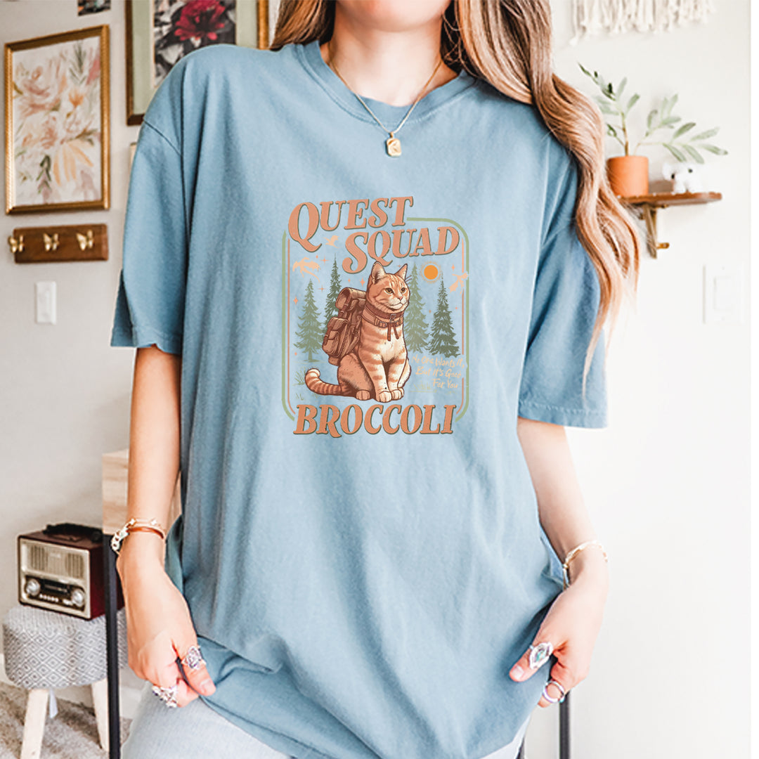 Quest Squad Broccoli Cat Fantasy Reader  Vintage Soft Unisex T-shirt 