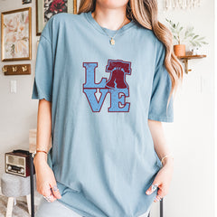 Love Philly Liberty Bell Vintage Soft Unisex T-shirt 